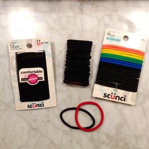 NEW * SCUNCI BUNDLE * NO DAMAGE * PONYTAILERS